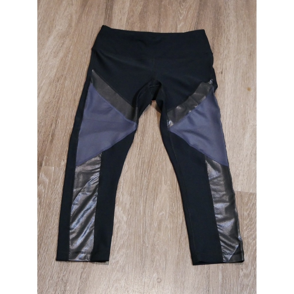 90 Degree by Reflex Womens Black Purple Metallic‎ Silver Cropped Leggings Small